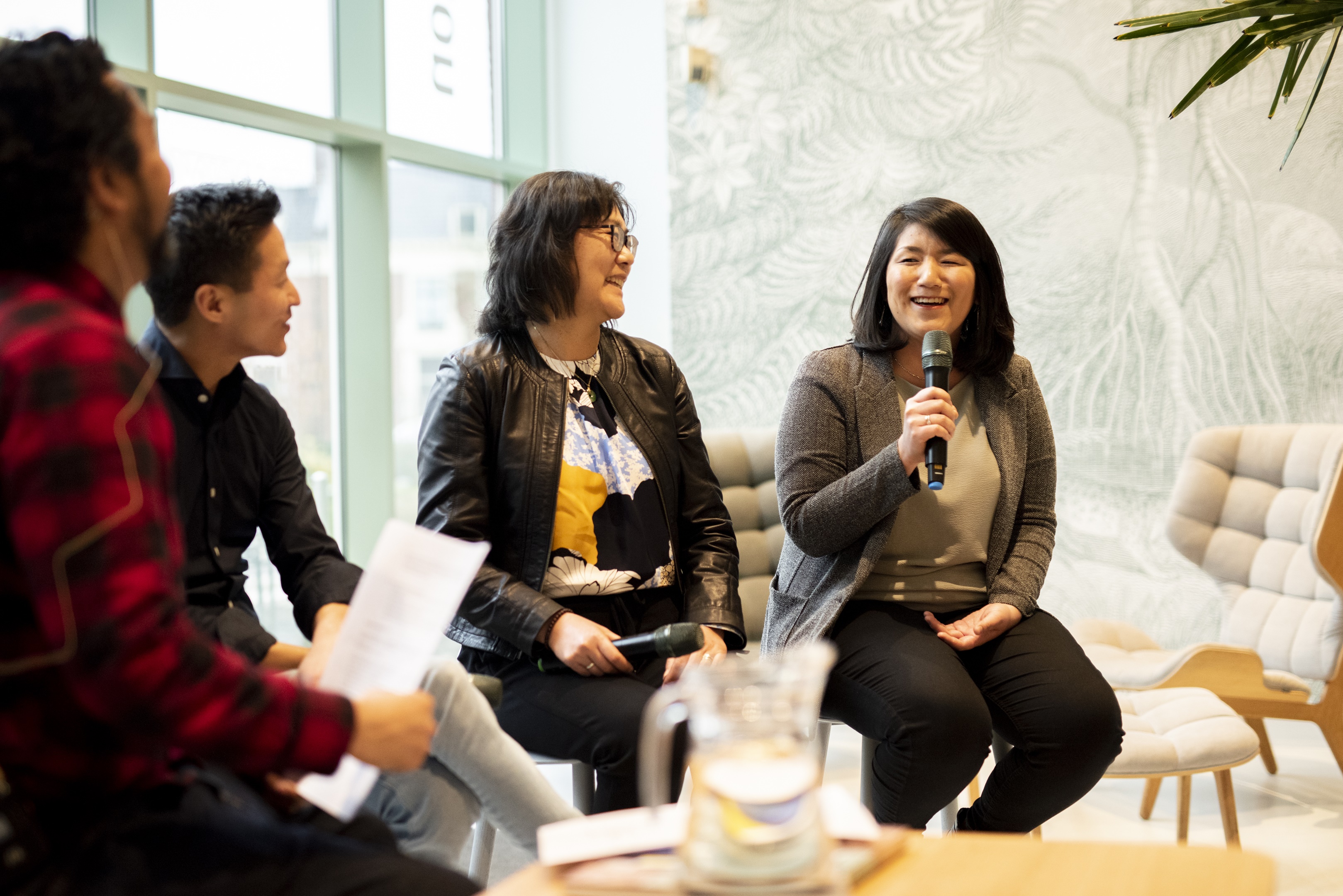 Klankbordgroepleden Yang Soo Kloosterhof, Soon Hee Santema en Kyusun Sans-Lee. Foto door David Vroom