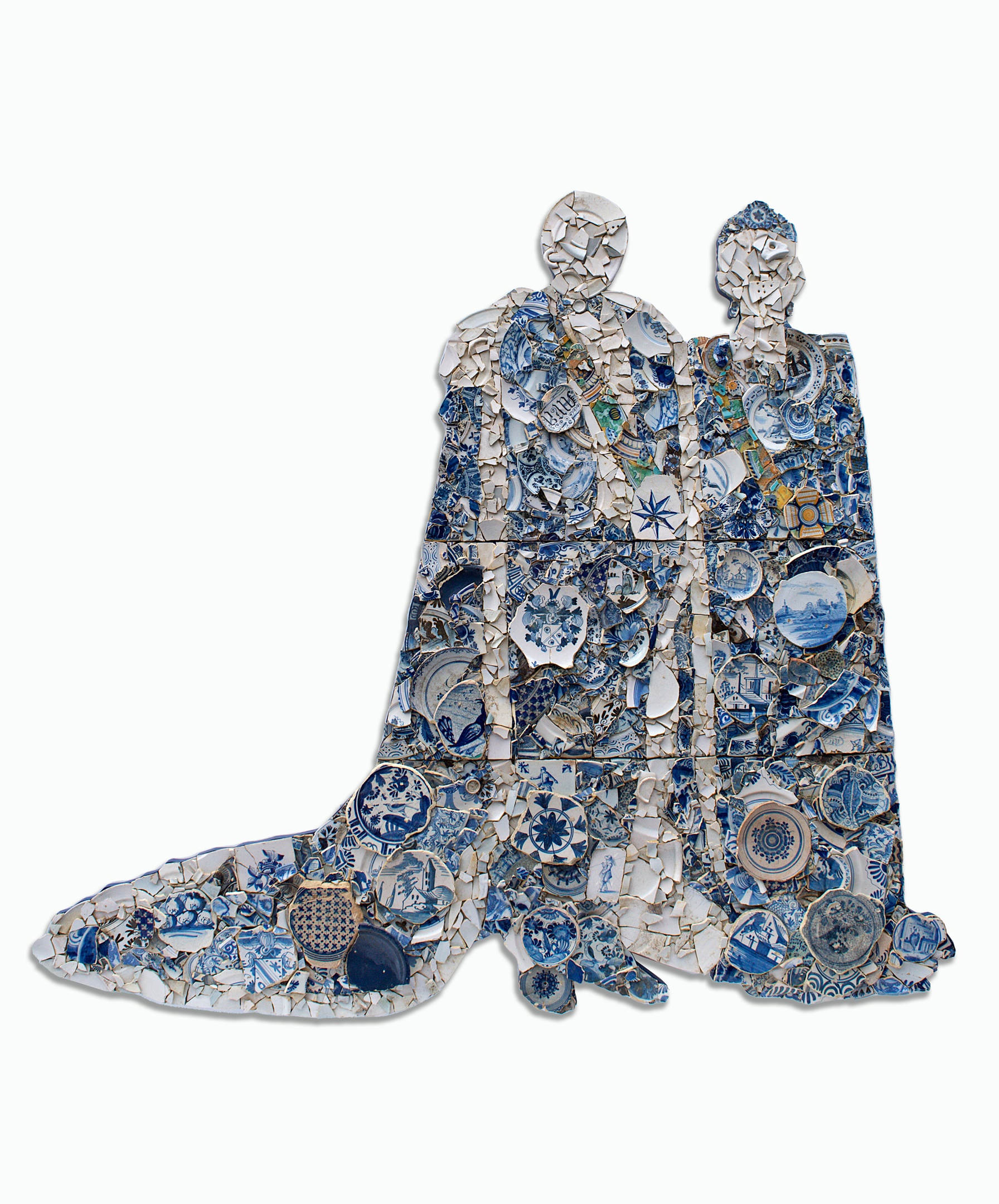 Majesteit, Bouke de Vries, 2024. Levensgroot dubbelportret van koning Willem-Alexander en koningin Máxima, fragmenten van 17de- en 18de-eeuws Delfts blauw, 183 x 204 cm. Courtesy of Bouke de Vries, courtesy Galerie Ron Mandos, Amsterdam.