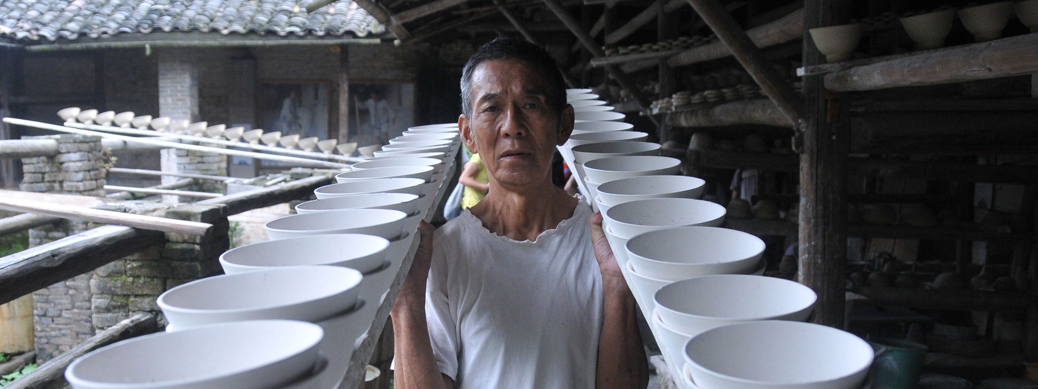 Keramiekmaker in Jingdezhen