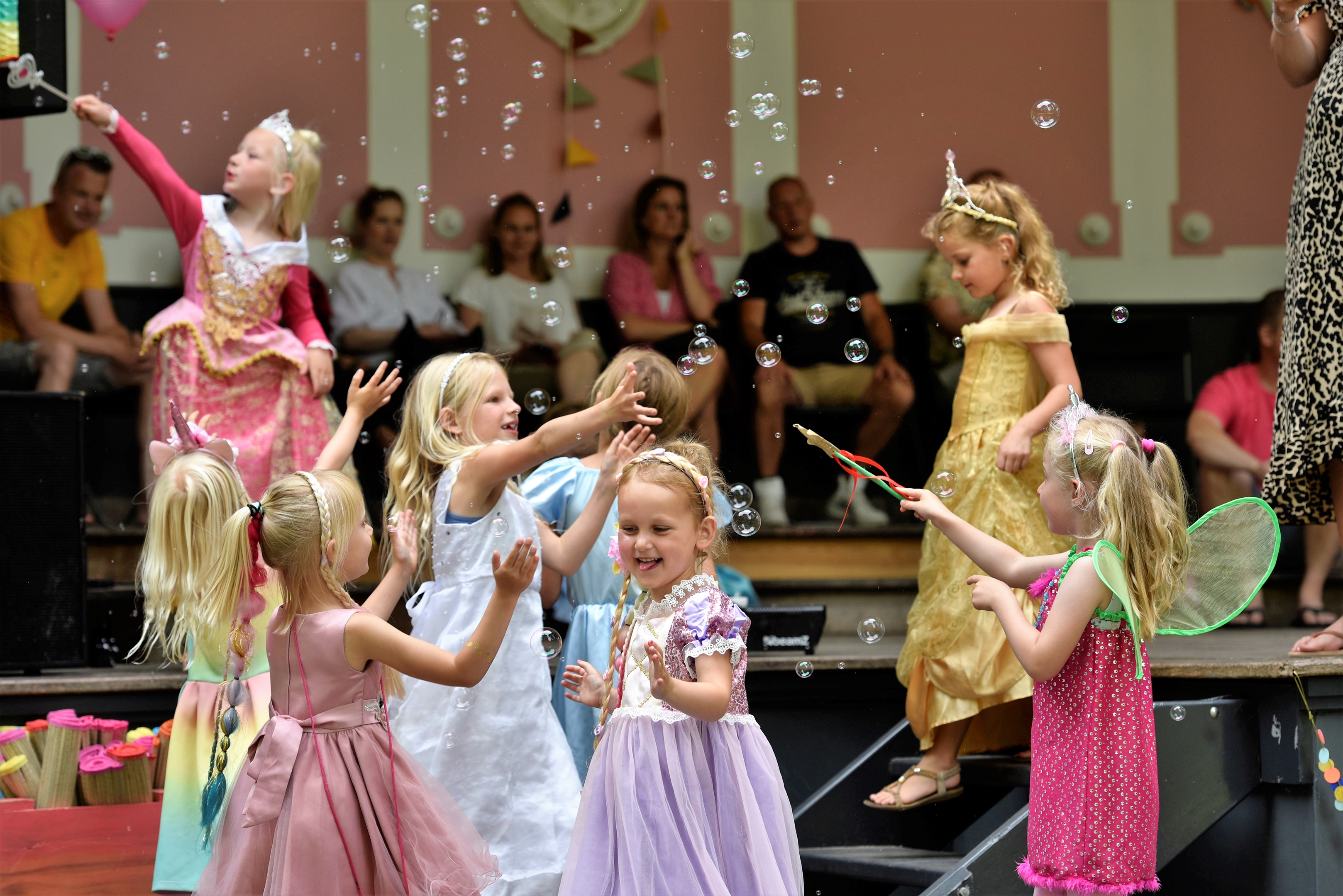 Prinsen en Princessedag in Keramiekmuseum Princessehof Leeuwarden
