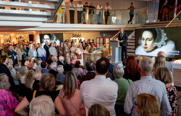 Foto door Ruben van Vliet, bij de opening van Wybrand de Geest: meesterlijke portretten Foto door Ruben van Vliet, bij de opening van Wybrand de Geest: meesterlijke portretten