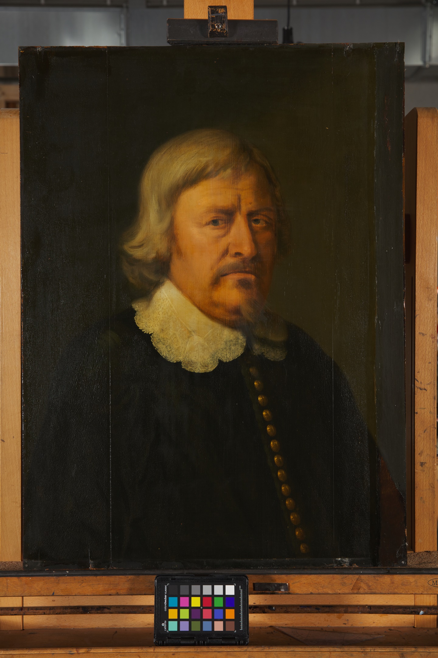 Portret van Grietman Hessel Roorda van Eysinga, voor de restauratie,  toegeschreven aan Wybrand de Geest, 1644-1654. Olieverf op paneel, Fries Museum, Leeuwarden - Collectie Provincie Fryslân - Legaat  jonkheer mr. T.A.M.A. en mevr. A.M. van Humalda van Eysinga-Zillesen, 1966.