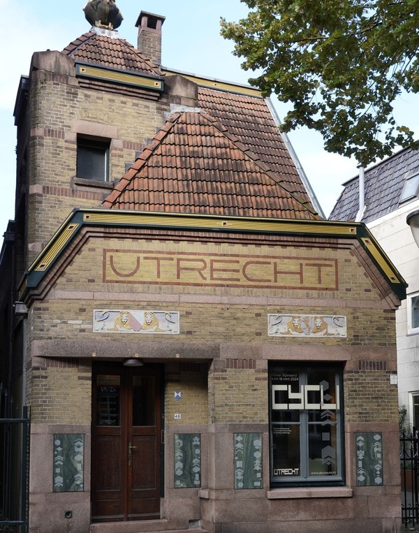 De Utrecht. De Utrecht.