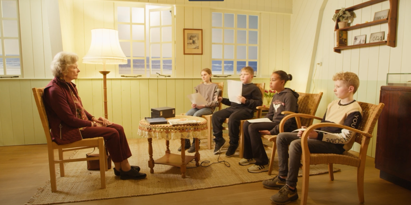 Kinderdirectie interviewt Cornélie van Haersma in De Terrorist