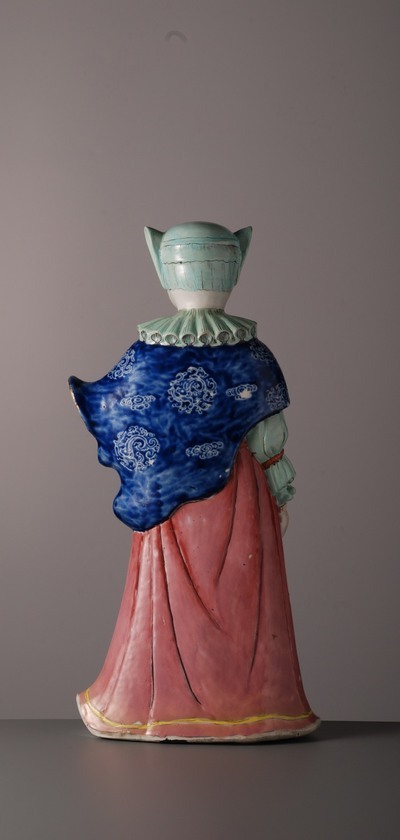 Mrs. Duff achterkant Mrs. Duff achterkant