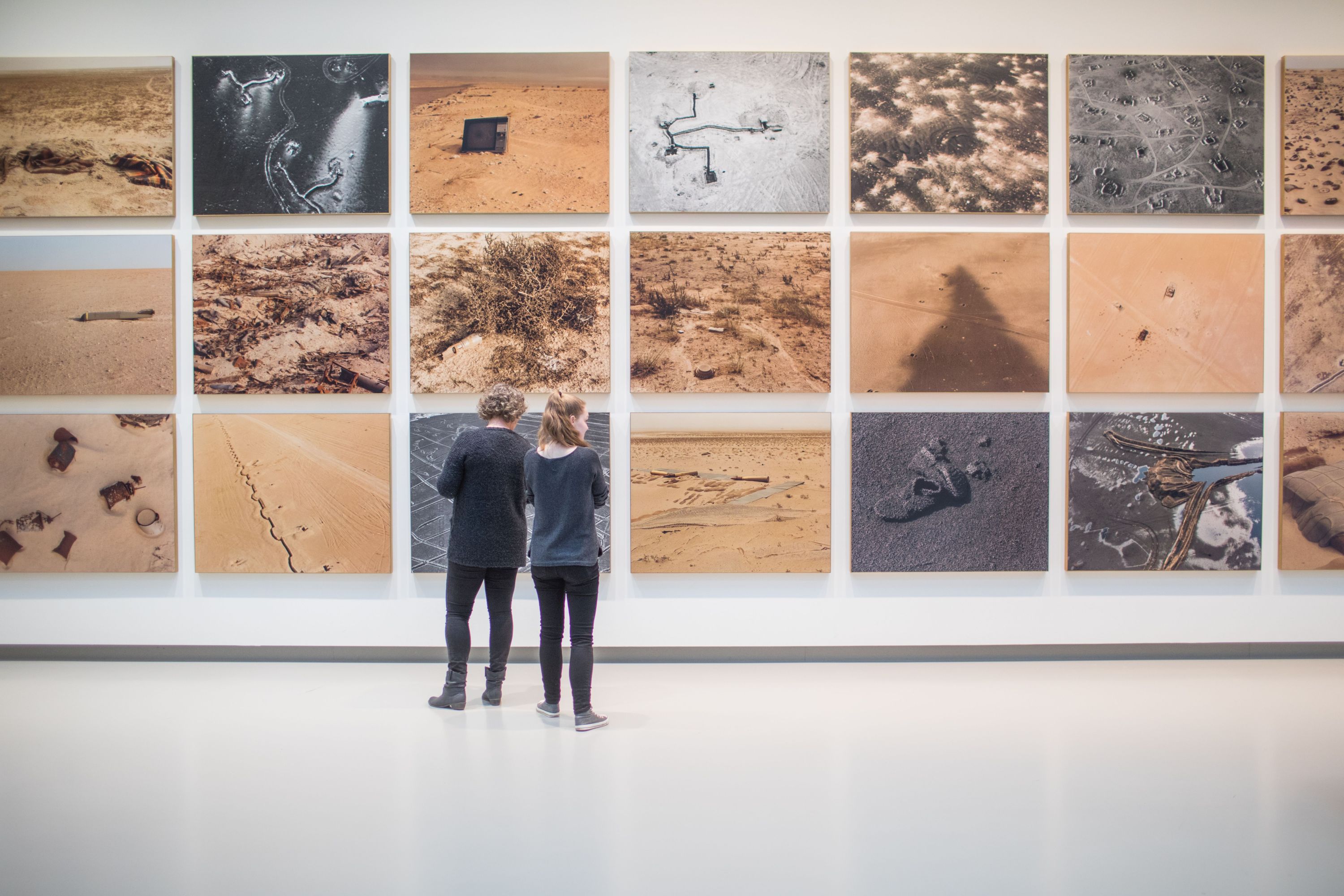 Bezoekers in Beladen Landschap. foto door Lucas Kemper