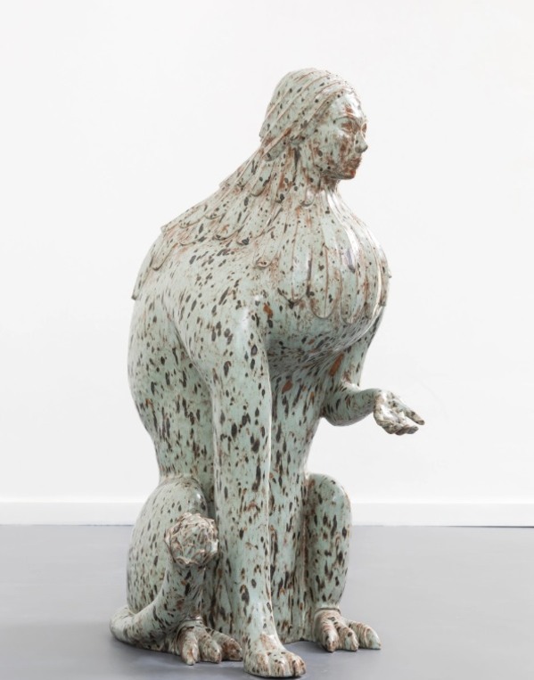 Statue of Asking: Threshold Guardian II, 2022 Steengoed, glazuur | Keramiekmuseum Princessehof, verworven met steun van het Mondriaan Fonds. Gemaakt met steun van HEAD-CERCCO. Statue of Asking: Threshold Guardian II, 2022 Steengoed, glazuur | Keramiekmuseum Princessehof, verworven met steun van het Mondriaan Fonds. Gemaakt met steun van HEAD-CERCCO.