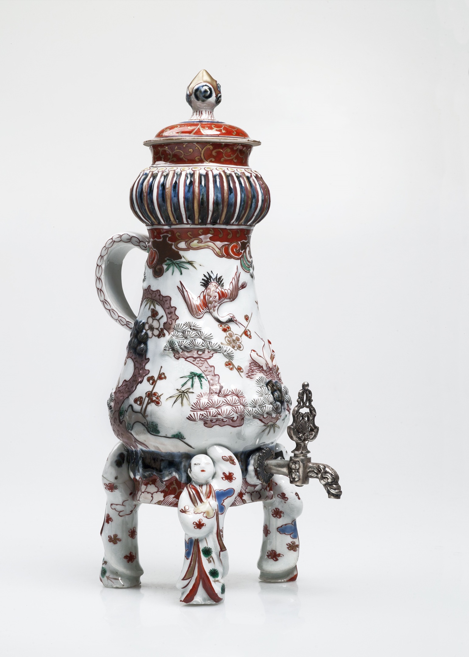 Kraantjeskan / koffiekan, 1730-50, Japan. Collectie Keramiekmuseum Princessehof, Leeuwarden - schenking Douwe Egberts Nederland