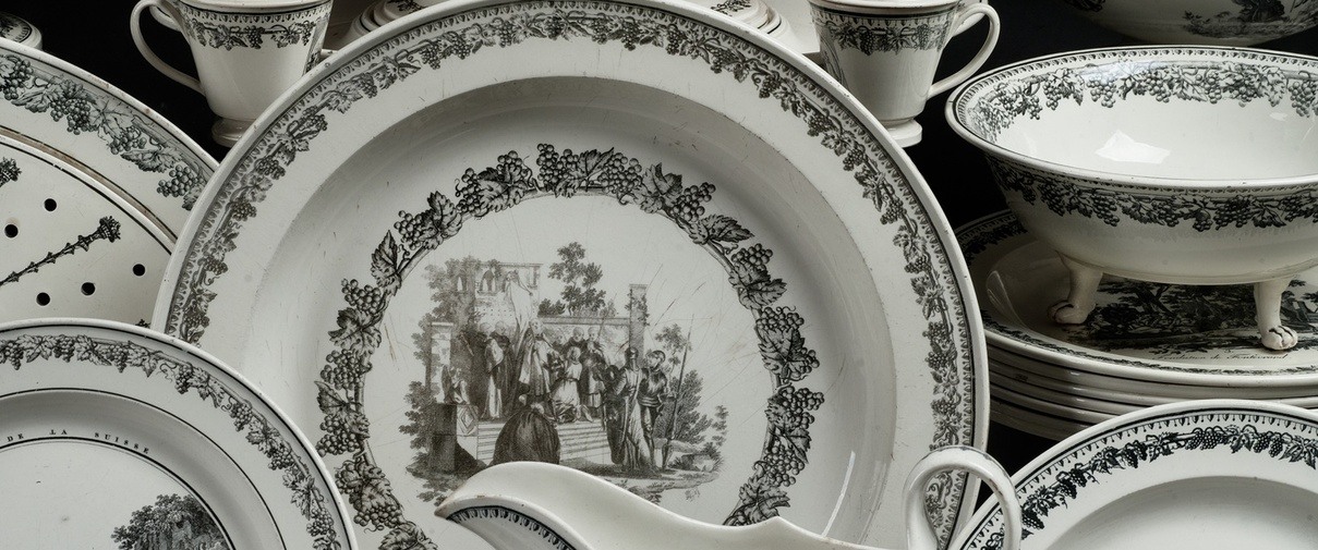 Dinner service decorated with landscapes and historical scenes, ca. 1808-1818, Manufacture de Creil and Stone, Coquerel & Legros d’Anizy in Creil, France